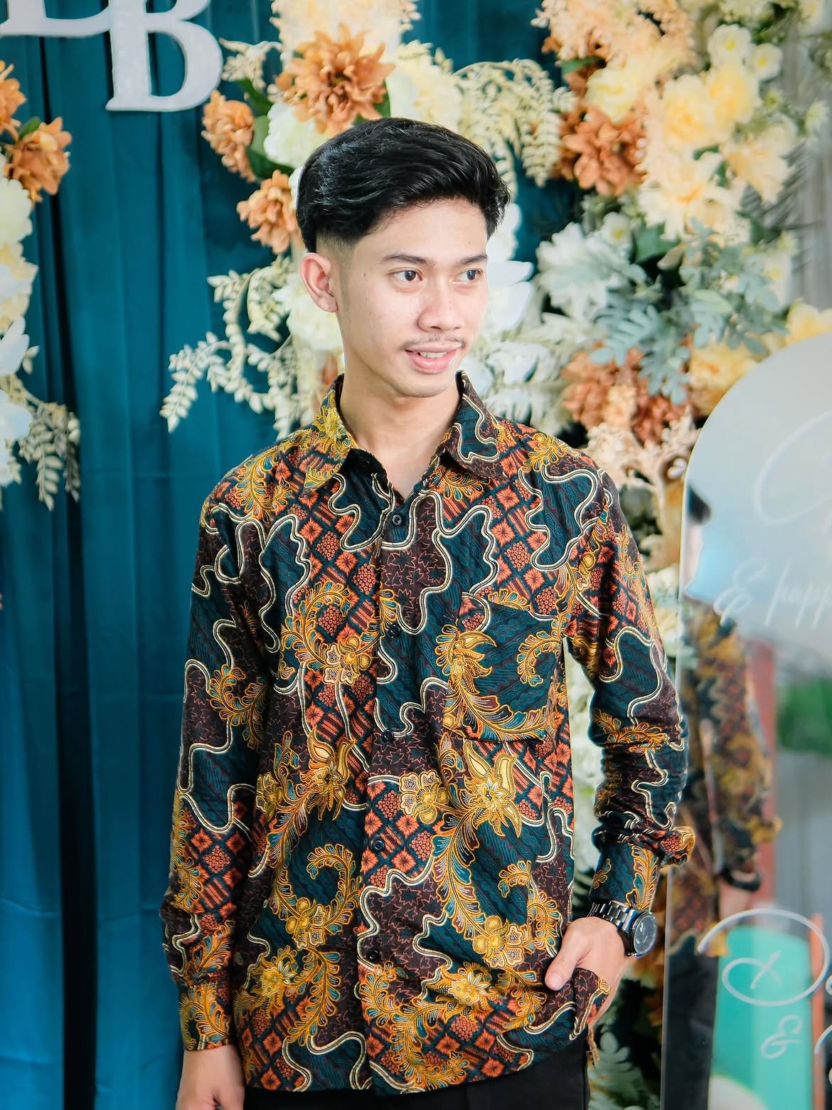 Make Up Artis